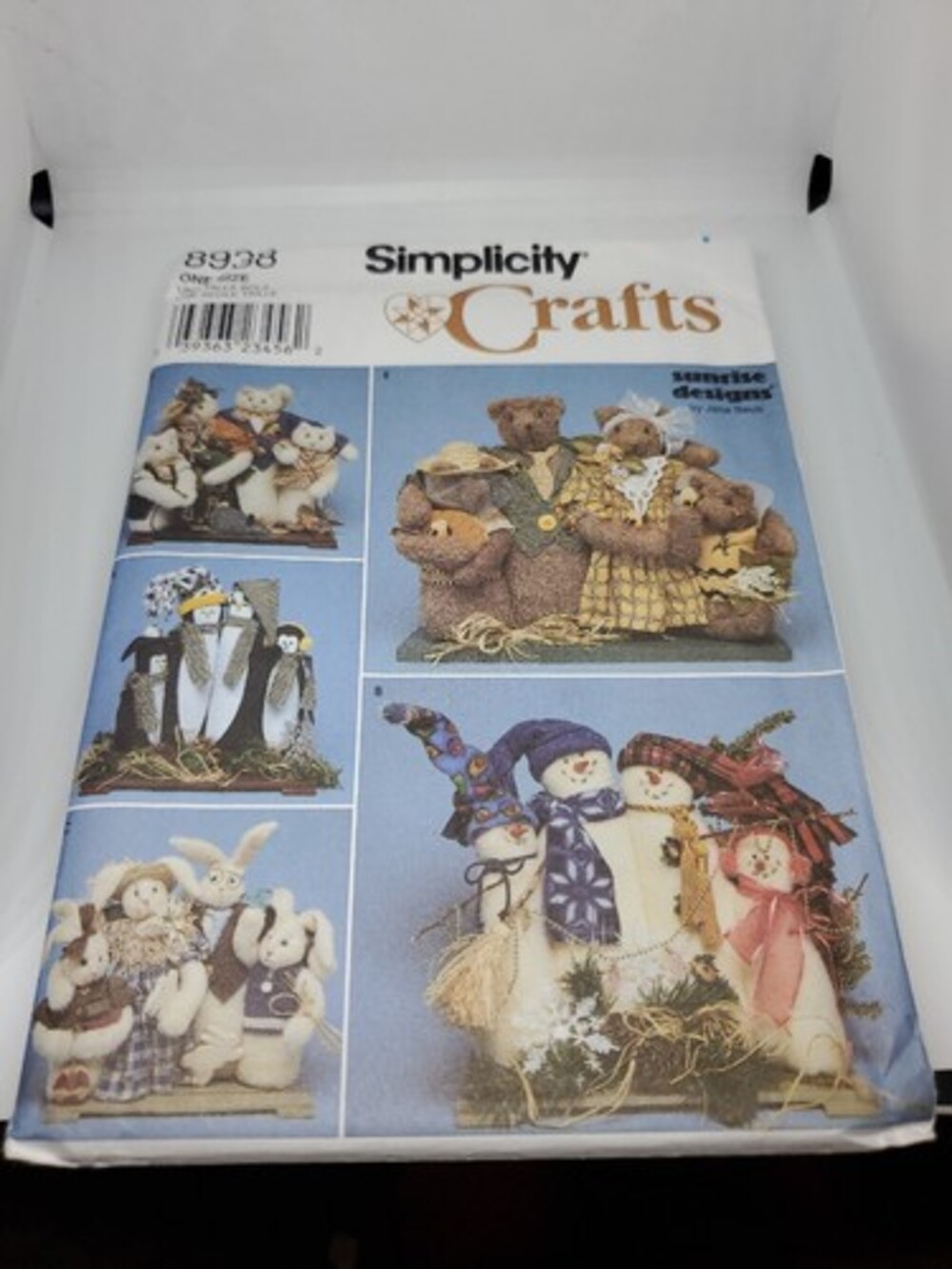 Simplicity #8938 17" ANIMAL FAMILY CENTERPIECES Uncut Sewing Pattern